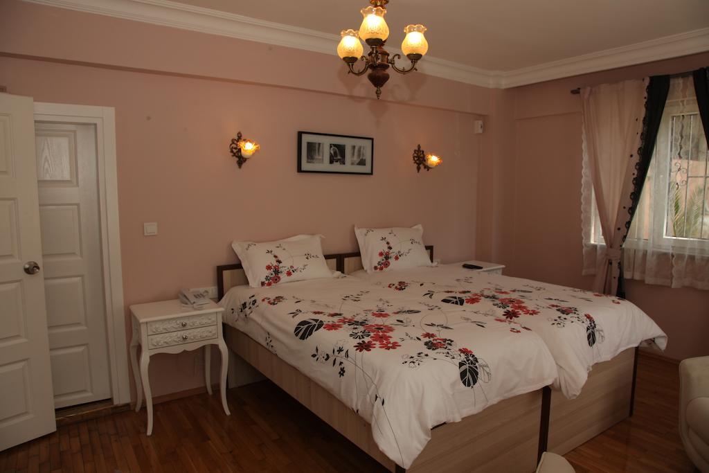Yesim Suites Istanbul Bilik gambar