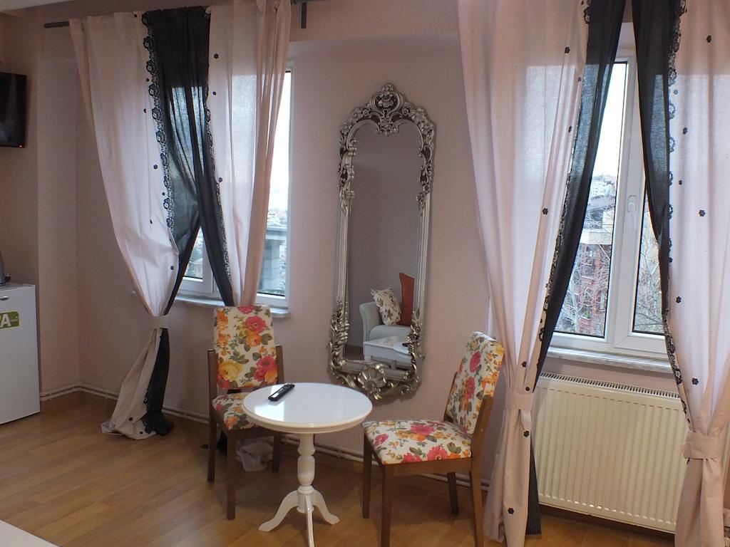 Yesim Suites Istanbul Bilik gambar
