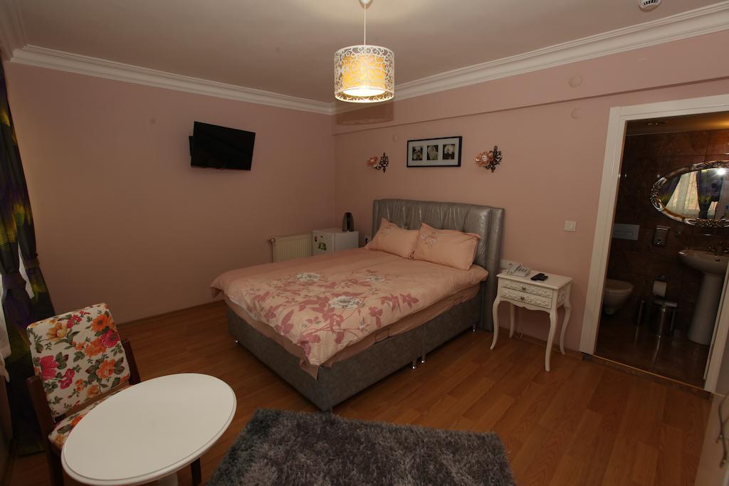 Yesim Suites Istanbul Bilik gambar