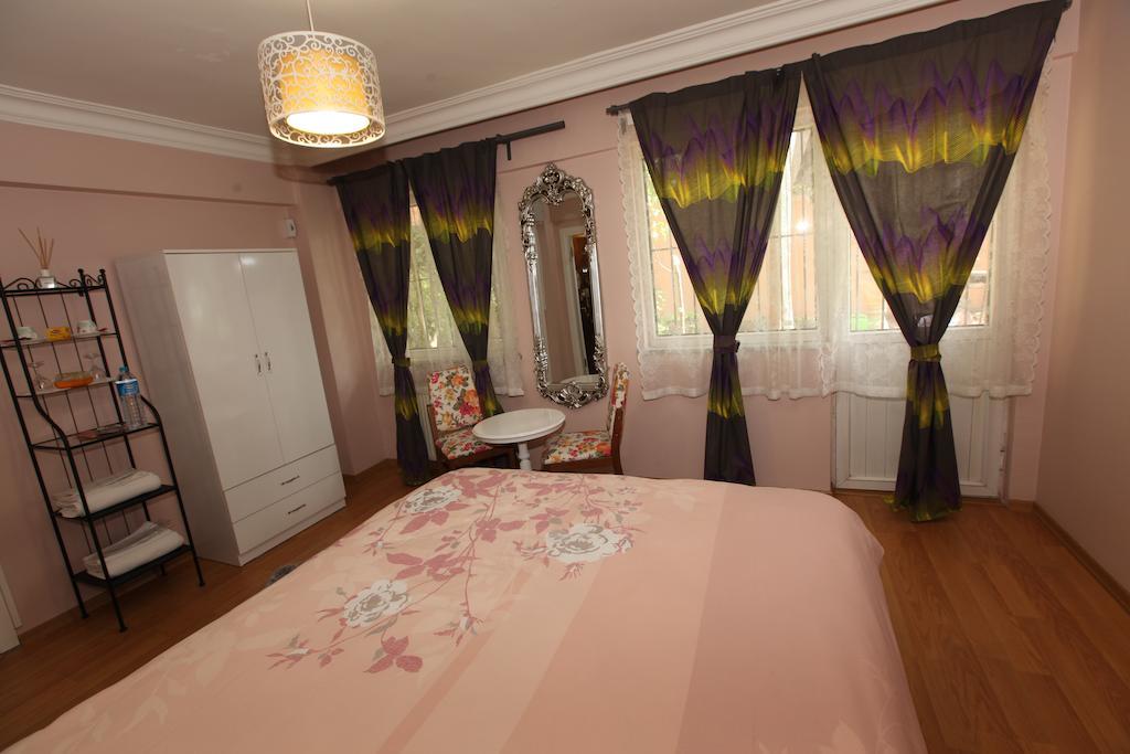 Yesim Suites Istanbul Bilik gambar