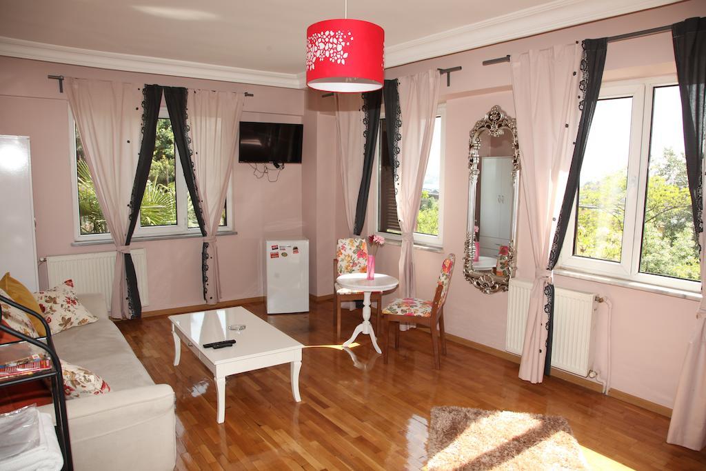 Yesim Suites Istanbul Bilik gambar