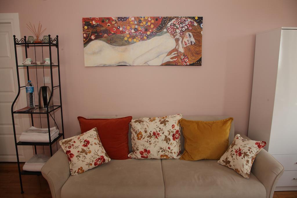 Yesim Suites Istanbul Bilik gambar